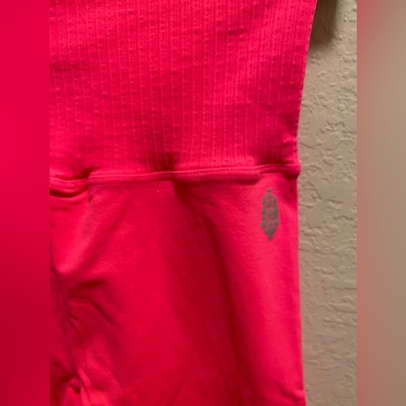 Free People FP Movement Good Karma Leggings In Neon Coral. NEW - Picture 7 of 12